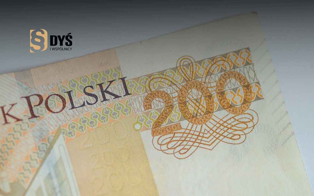Zbliżenie na polski banknot o nominale 200 zł.